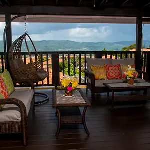vacation-getaway-in-mango-walk-country-club.greaterantilleshotels.net/